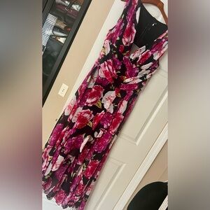 Prom? Garden wedding? Cruise? Party? Flowy and light. Summer perfect